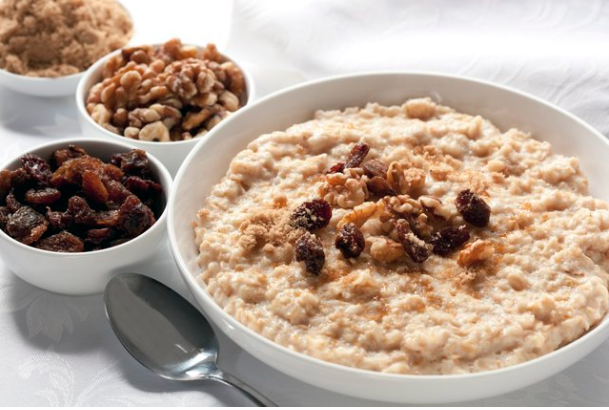 Best Thing to Eat Before a Morning Workout, oatmeal